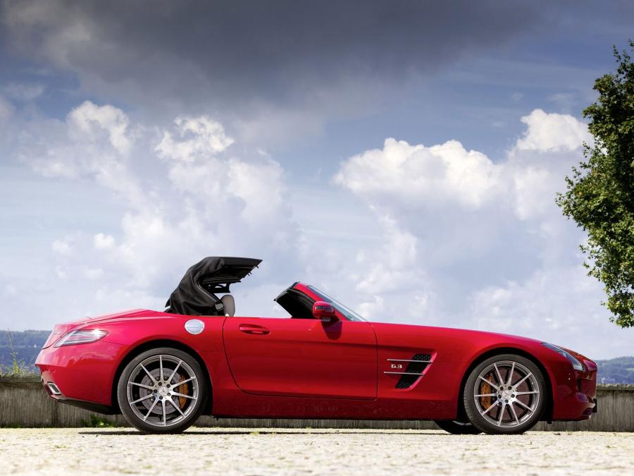  Mercedes-Benz SLS AMG Roadster 2011 года  (фото 155 из 183)